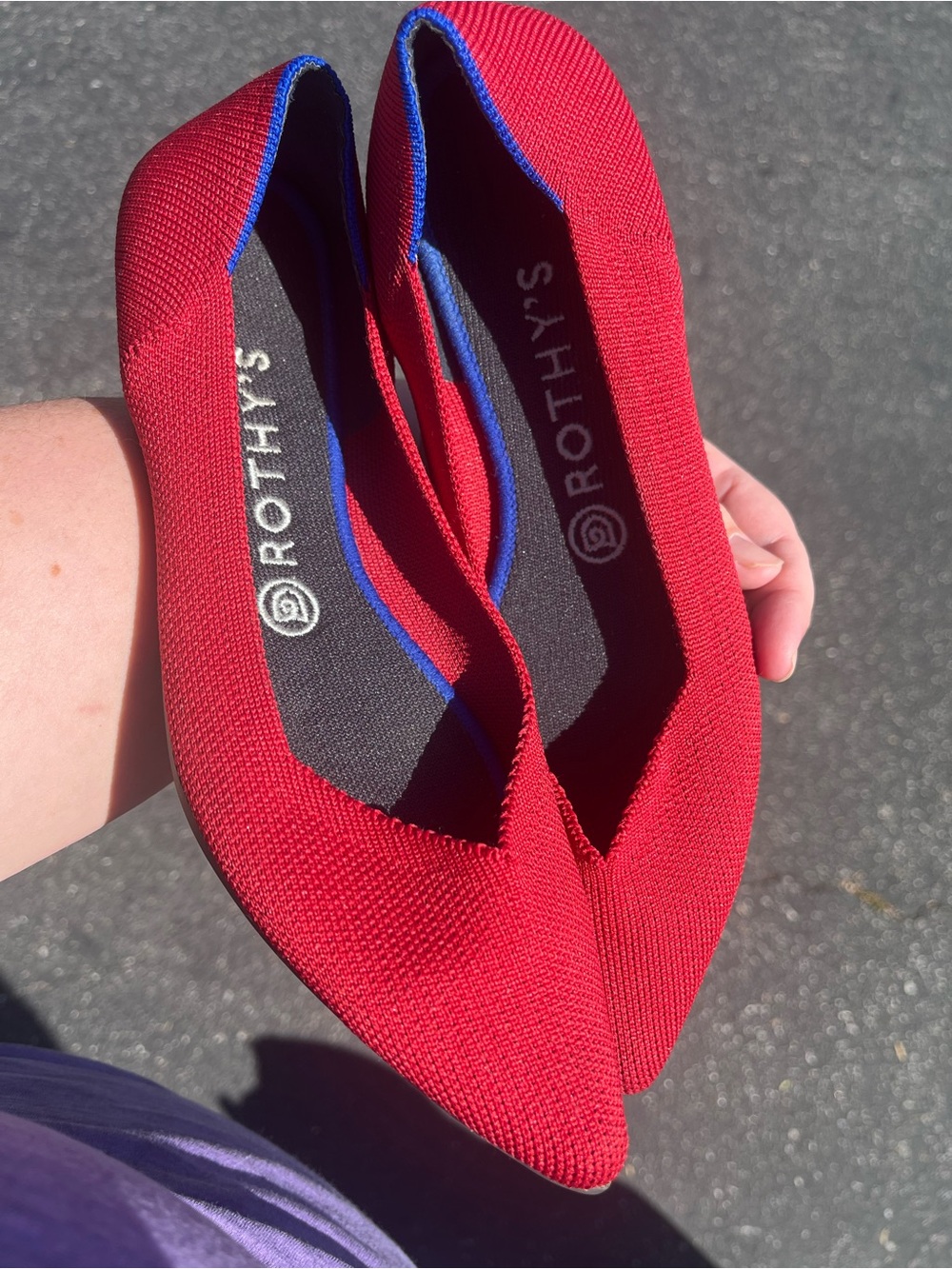 Rothy's Red Pointed Knit Flats with Blue Trim- size 9